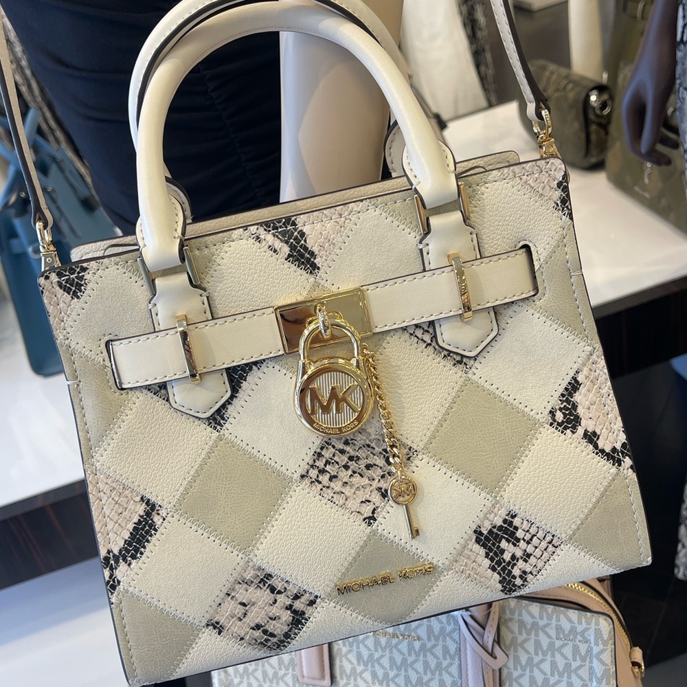 MICHAEL KORS Hamilton Sm Patchwork Snake Embossed Satchel Crossbody
Natural 
NWT